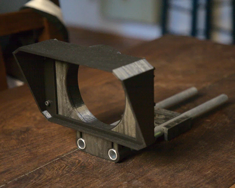 Menga's Big Check: Mattebox đơn giản cho làm phim - Image 1