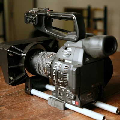 Menga's Big Check: Mattebox đơn giản cho làm phim