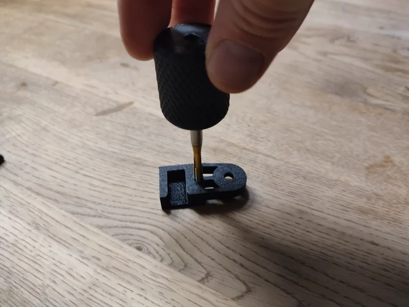 Dụng cụ taro ren - Tay vặn taro (Threading Tool - Tap Wrench) - Image 3