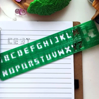 Stencil/Khuôn Chữ lấy cảm hứng từ 'Minecraft'