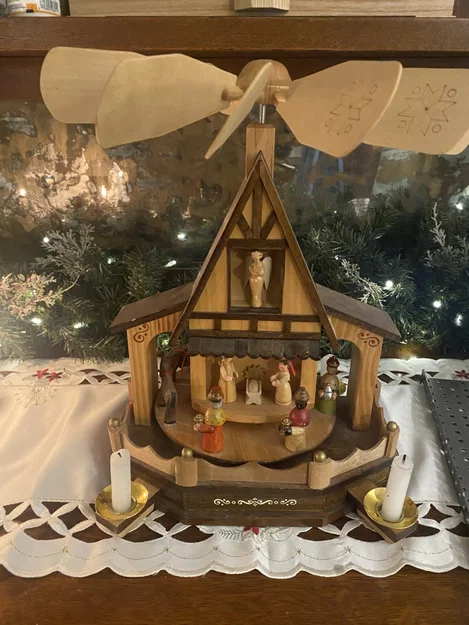 Cảnh Giáng Sinh Thánh Gia dạng “Pyramid” kiểu Châu Âu - Image 20