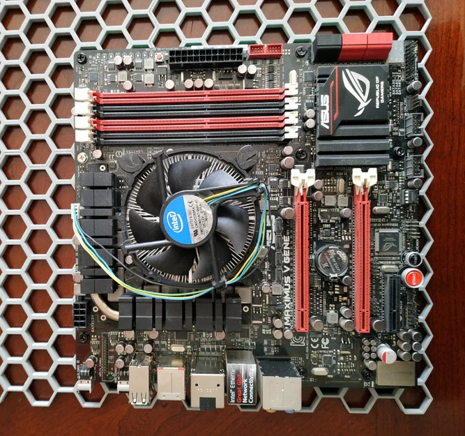 Khung giá đỡ Micro ATX treo tường tương thích Honeycomb Storage Wall - Image 4