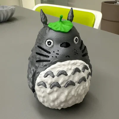 Mô hình Totoro đa màu sắc in 3D cực đáng yêu với MMU3