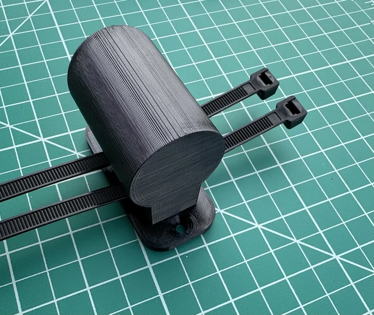 Giá treo tường Ubiquiti NanoStation (Wall Mount) - Image 1