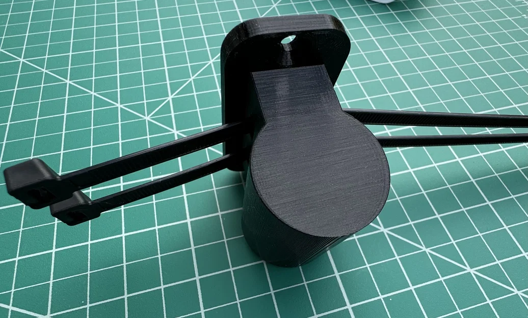 Giá treo tường Ubiquiti NanoStation (Wall Mount) - Image 2