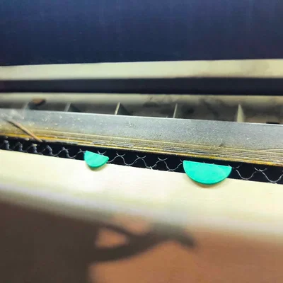 Kẹp/Chốt CO2 Laser Honeycomb (CO2 LASER HONEYCOMB PINS/CLAMPS)