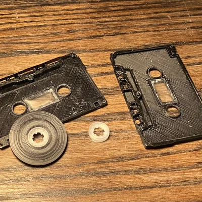 Mô hình băng cassette cổ điển - Đạo cụ trang trí in 3D độc đáo