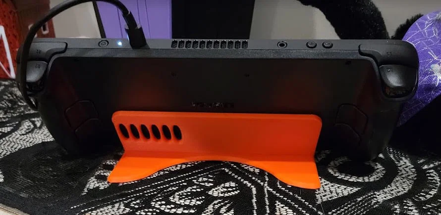 Giá đỡ Steam Deck (Steam Deck Stand) - Image 1