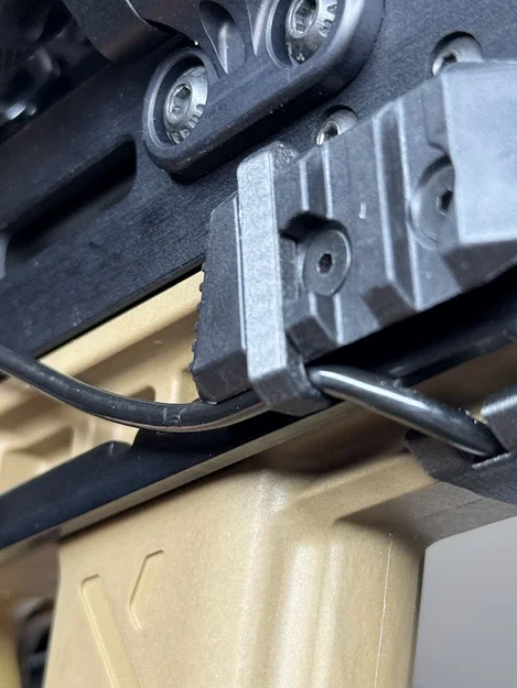 Kẹp Dây Picatinny (1 bên) - Image 1