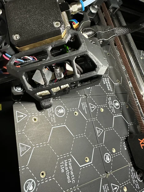 Nắp che đầu in Skeleton Dwarf có khe để lục giác cho Prusa XL - Image 2