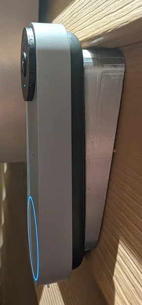 Miếng đệm góc lắp Google Nest Doorbell (2nd Gen) trên vách ốp tường - Image 1
