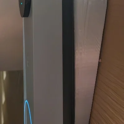 Miếng đệm góc lắp Google Nest Doorbell (2nd Gen) trên vách ốp tường