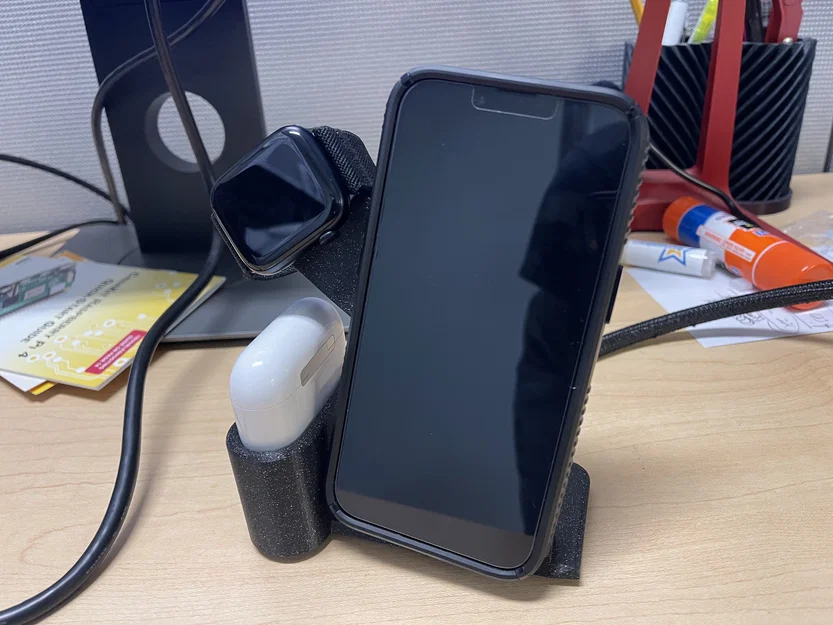 Bản Mới: Dock sạc 3-in-1 iPhone MagSafe + Apple Watch + AirPods - Image 2