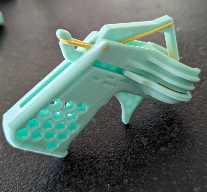 Súng bắn đĩa 6 viên phiên bản Ergo công thái học - Đồ chơi in 3D - Image 1