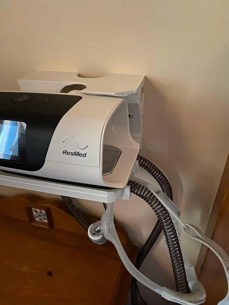 Giá treo tường cho máy CPAP Airsense 11 - Image 2