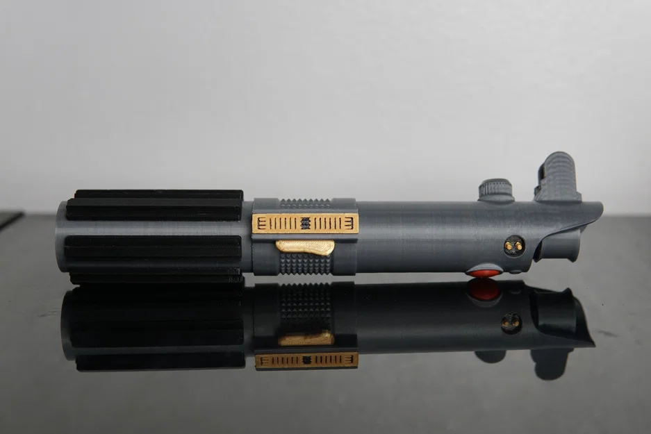 Lightsaber Anakin Skywalker - Episode 3 - (tỉ lệ 1:1) - Image 2