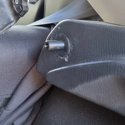 Chốt giữ tấm che khoang hành lý cho xe Mazda 2 (3D Print)