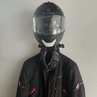 Móc treo găng tay mô tô thông minh dành cho Ultimate Helmet Holder