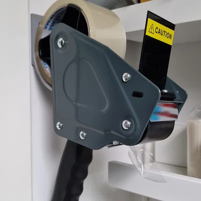 Giá treo súng bắn keo (Tape Gun Holder) in 3D tiện lợi