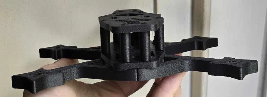 Khung Glu4 4" FPV Drone Frame in 3D (Freestyle, bền, hỗ trợ 20x20/30x30) - Image 7