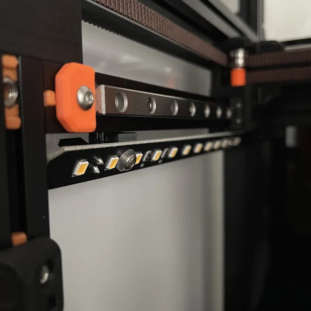 Ngàm gắn đèn LED nghiêng cho máy in 3D Voron V0.2 - Image 1