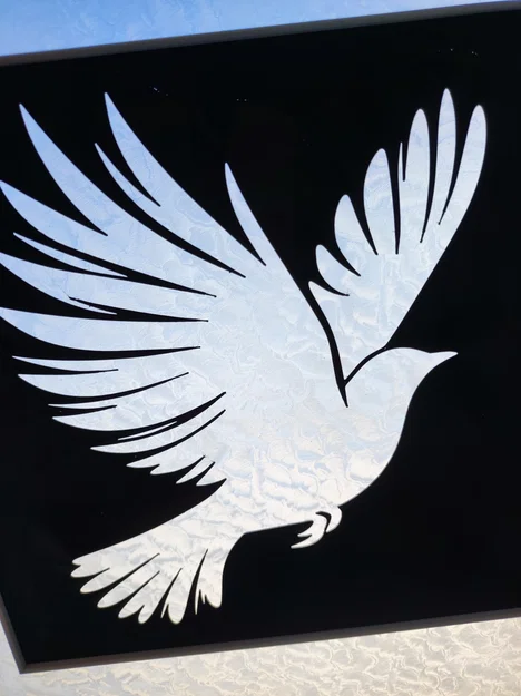 Stencil: Tự do như cánh chim - Image 15