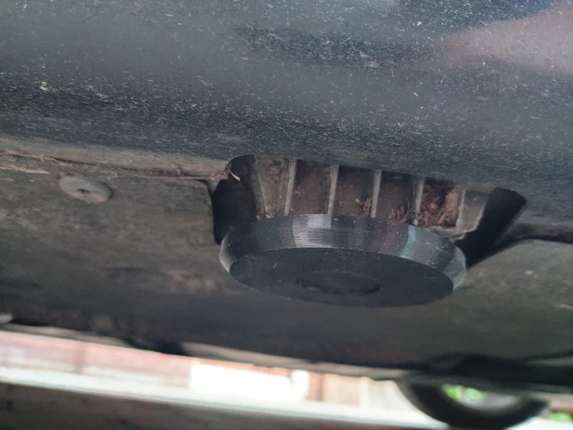 Miếng insert điểm kê con đội cho BMW E9x (BMW E9x car jack points insert) - Image 2