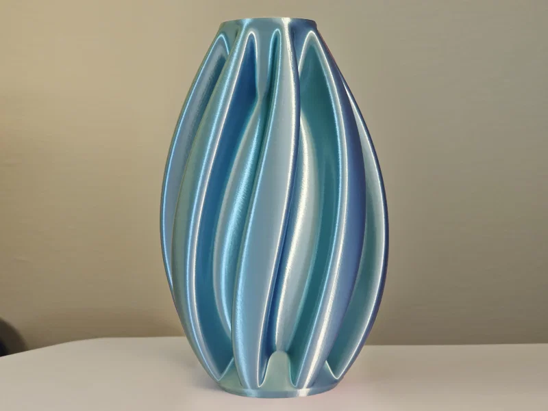 Bình Hoa Gân Nổi (Ribbed Vase) - Image 3