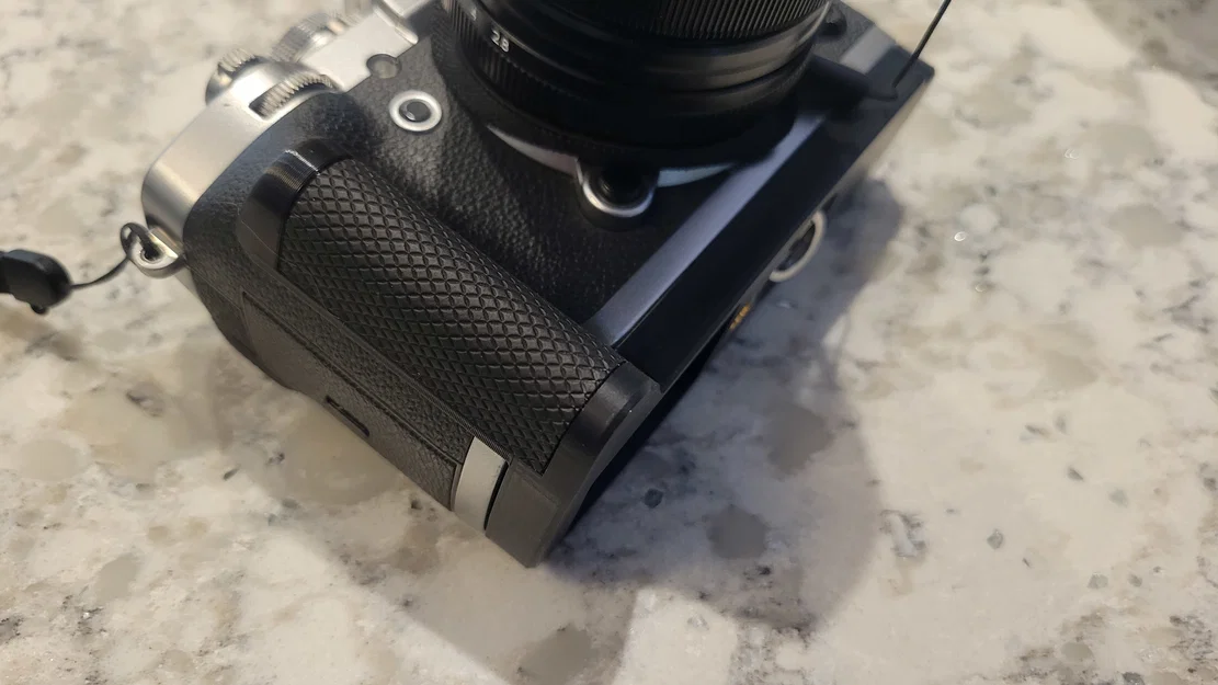 Grip cho Fuji Fujifilm X-T3 (XT3), có sẵn ngàm Arca-Swiss - Image 1