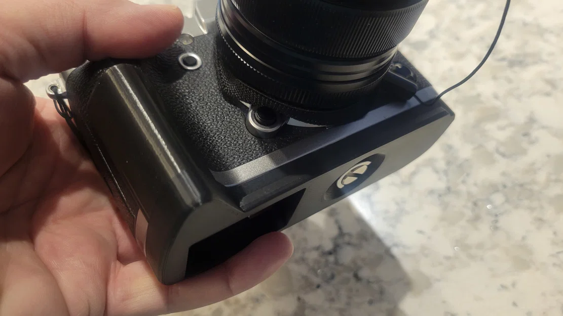 Grip cho Fuji Fujifilm X-T3 (XT3), có sẵn ngàm Arca-Swiss - Image 2