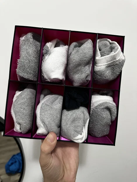 Khay 8 Ngăn Đựng Tất và Đồ Lót Gọn Gàng (Boxer Box Organizer) - Image 3