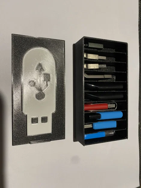 Hộp đựng 10 USB (USB Storage Box) in 3D gọn gàng, tiện lợi - Image 3