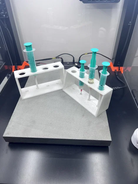 Giá đỡ ống tiêm 3D (Syringe Holder) cho 4 vị trí cực tiện lợi - Image 1