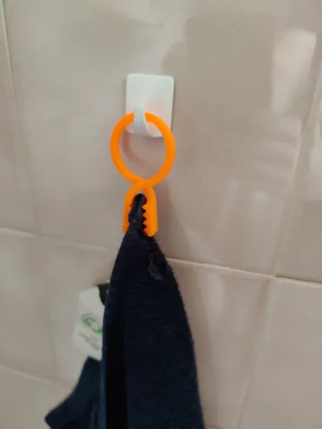 Kẹp/Móc Treo Khăn (Towel clip / hanger) - Image 1