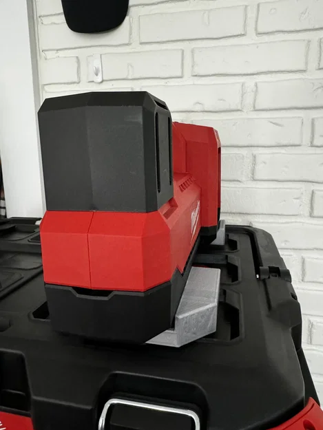 Chuyển đổi Milwaukee M18 Inflator sang Packout - Image 2