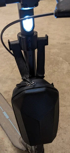 Giá treo túi cho E-Scooter Segway Ninebot Max G30D II - Image 1