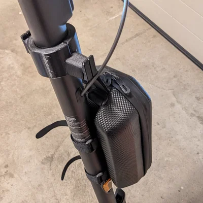 Giá treo túi cho E-Scooter Segway Ninebot Max G30D II