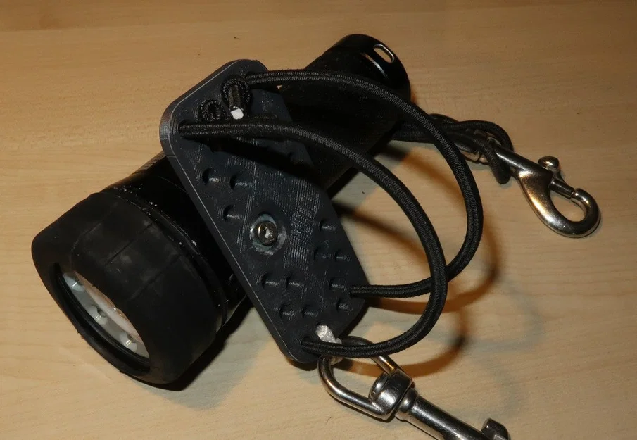 Ngàm gắn bungee BigBlue Bungee Mount - Image 1