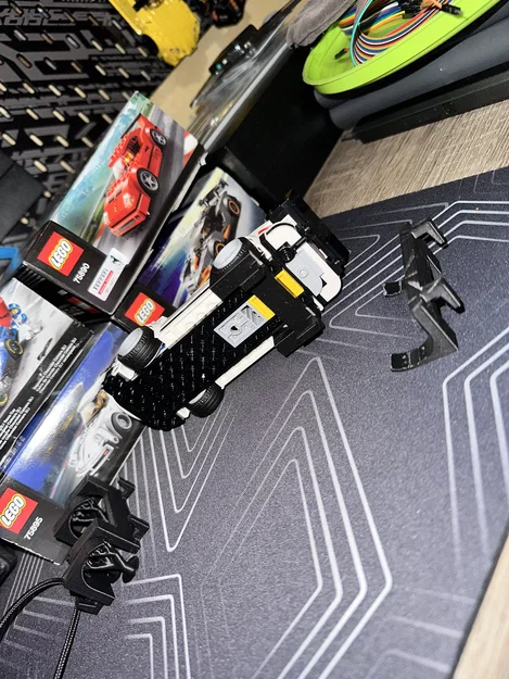 Giá Treo Tường IKEA SKÅDIS Cho Mô Hình LEGO Speed Champions - Image 4