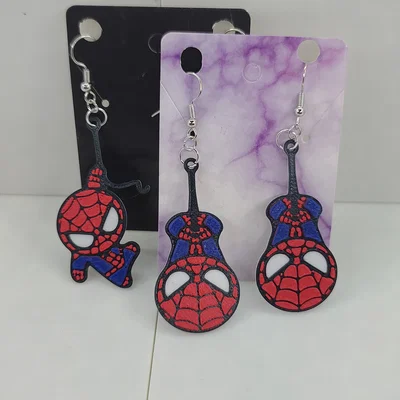3 Bông tai/Móc khóa Spiderman