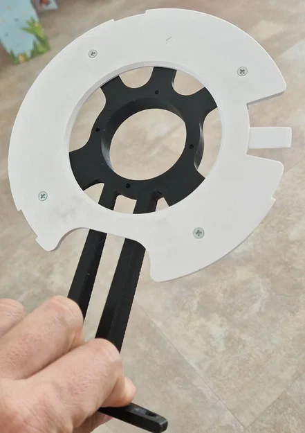Giá treo tường Ubiquiti UniFi AP wall mount - Image 2