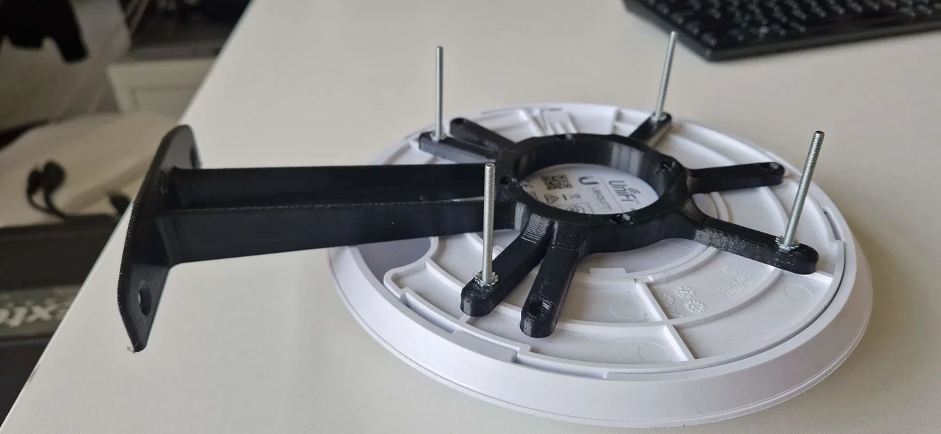 Giá treo tường Ubiquiti UniFi AP wall mount - Image 5