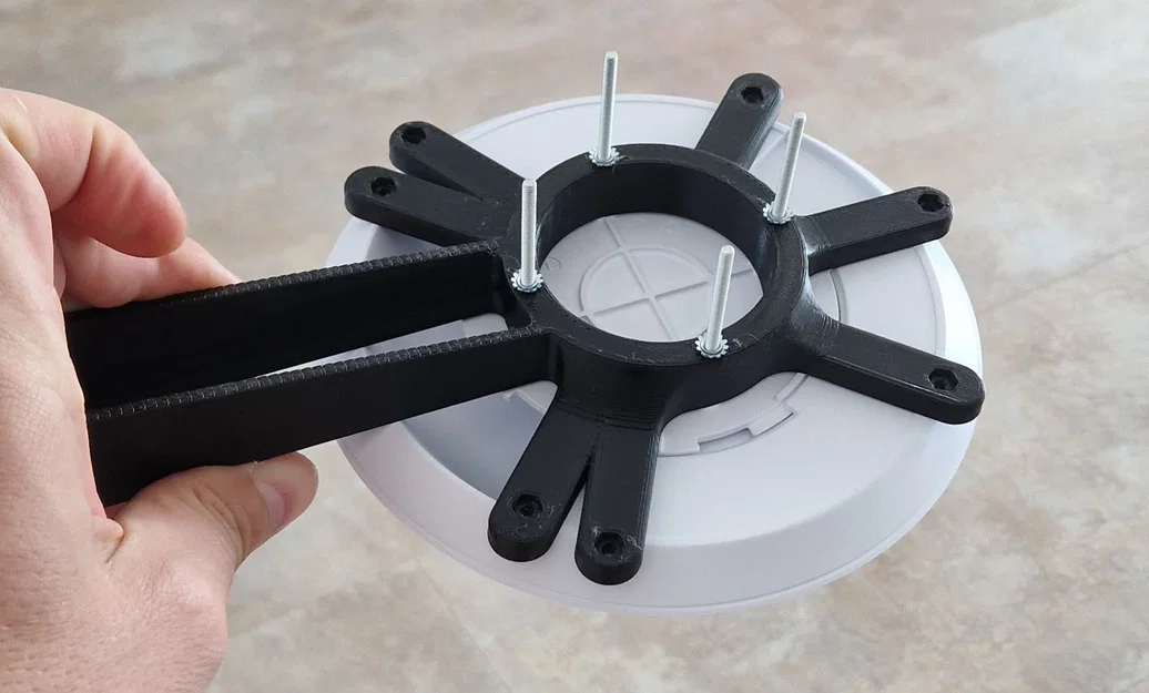 Giá treo tường Ubiquiti UniFi AP wall mount - Image 6
