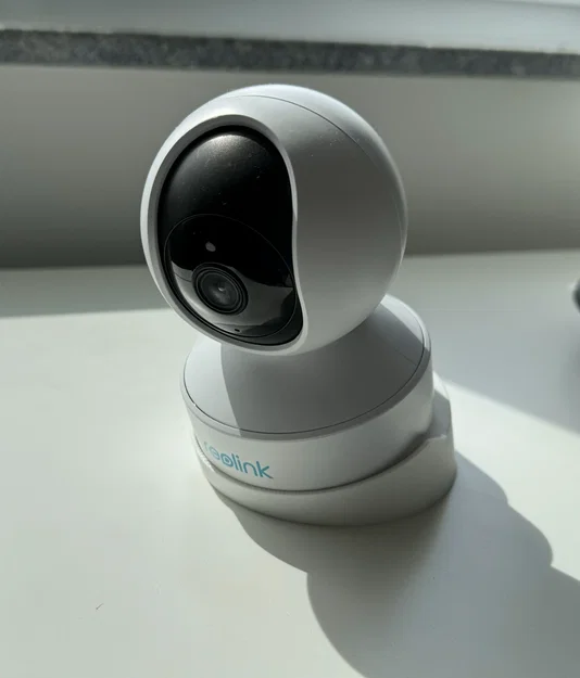 Chân đế nghiêng cho Reolink E1 Pro (Tilted / Angled Stand) - Image 1