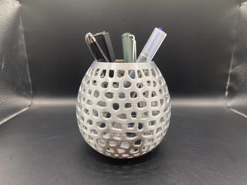 Ống cắm bút thiết kế Voronoi in 3D cho bàn làm việc gọn gàng - Image 1