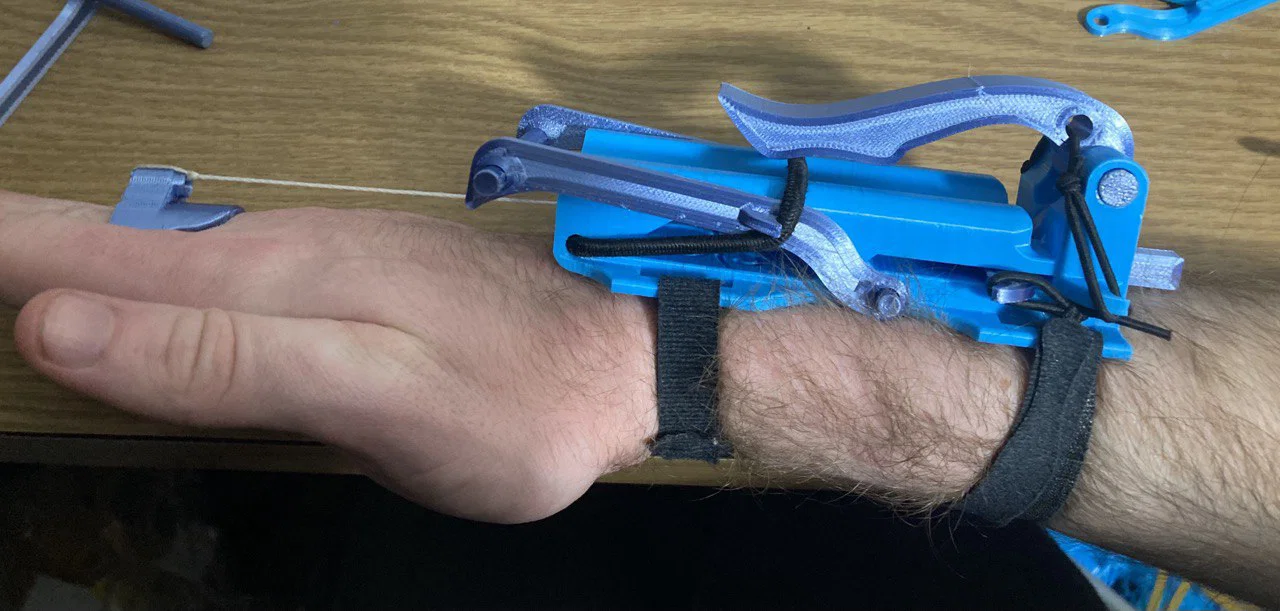 Aristocrat V2 – Nerf Blaster gắn cổ tay (wrist-mounted) - Image 1