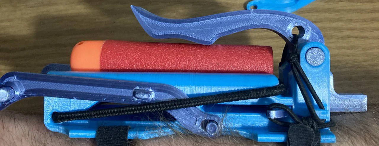 Aristocrat V2 – Nerf Blaster gắn cổ tay (wrist-mounted) - Image 4