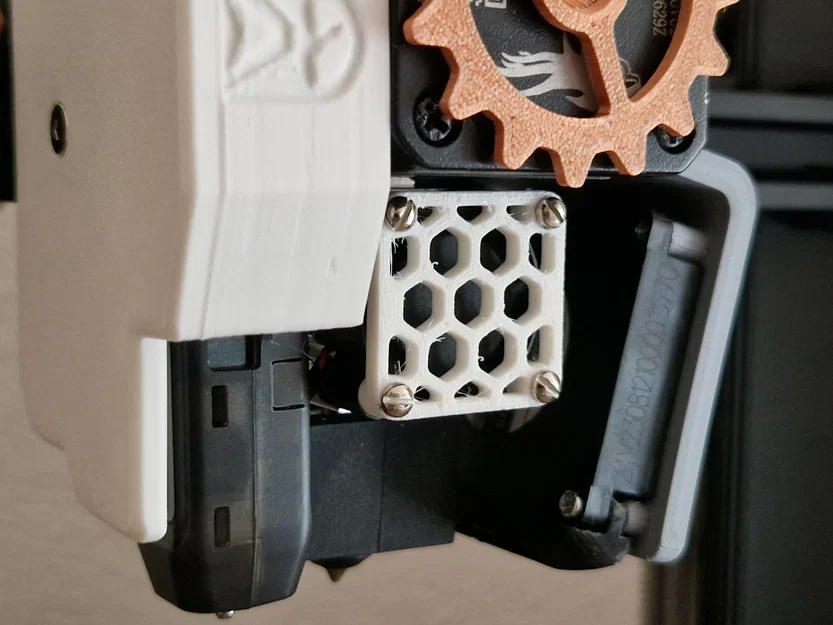 Nắp bảo vệ quạt tản nhiệt cho Creality Ender 3 v3 SE - Image 1