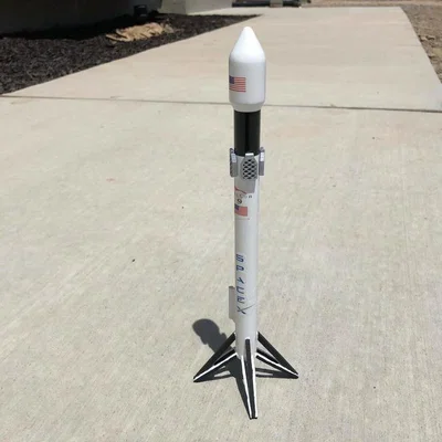Tên lửa mô hình Falcon 9 (Falcon 9 Model Rocket)