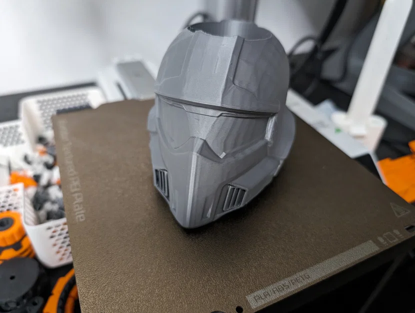 Ống cắm bút mô hình mũ Helldivers 2 độc đáo cho game thủ - Image 1